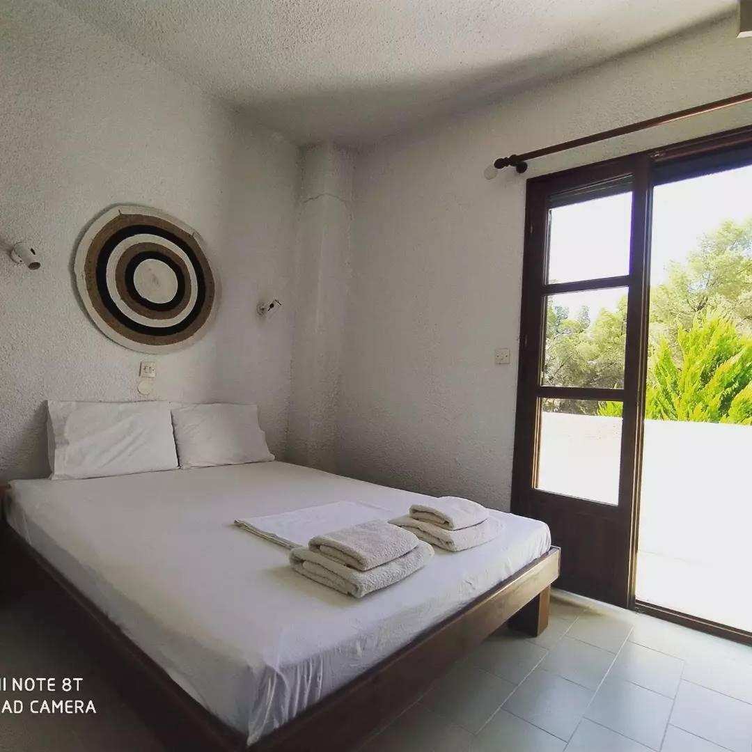Ferienwohnung Ta Pefka Nikiti  Exterior foto